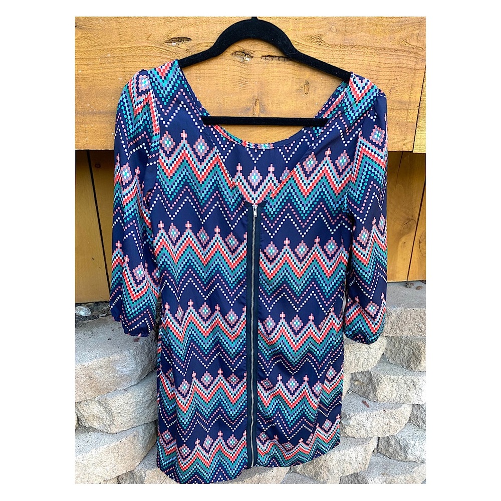 Sz-L-lovely Day brand dress - Picture 2 of 5
